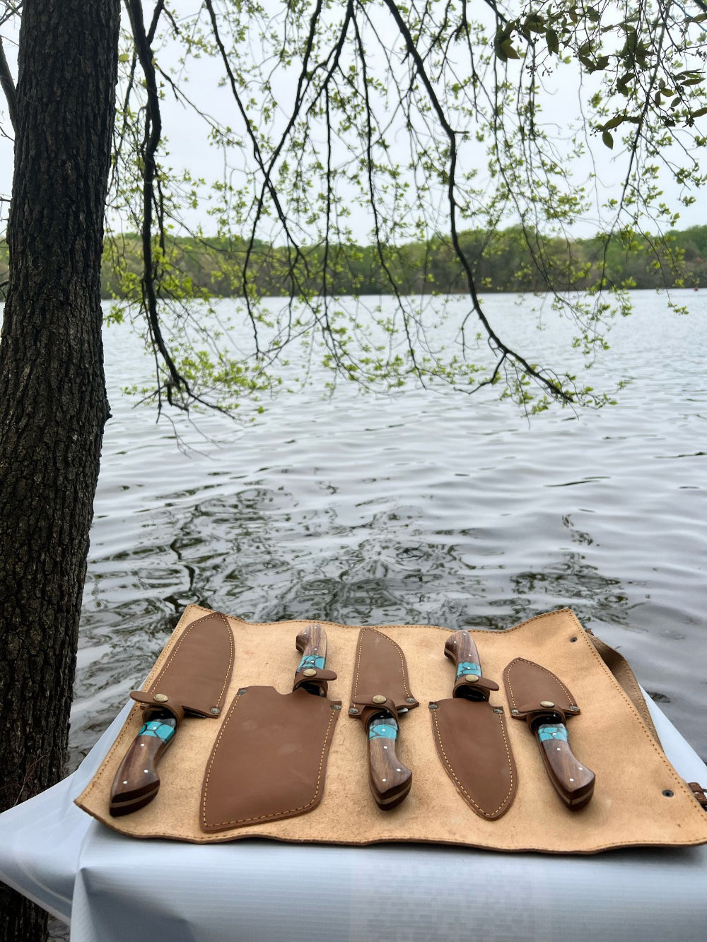 5-Piece Damascus Knife Set – Turquoise & Wood Handle with Roll