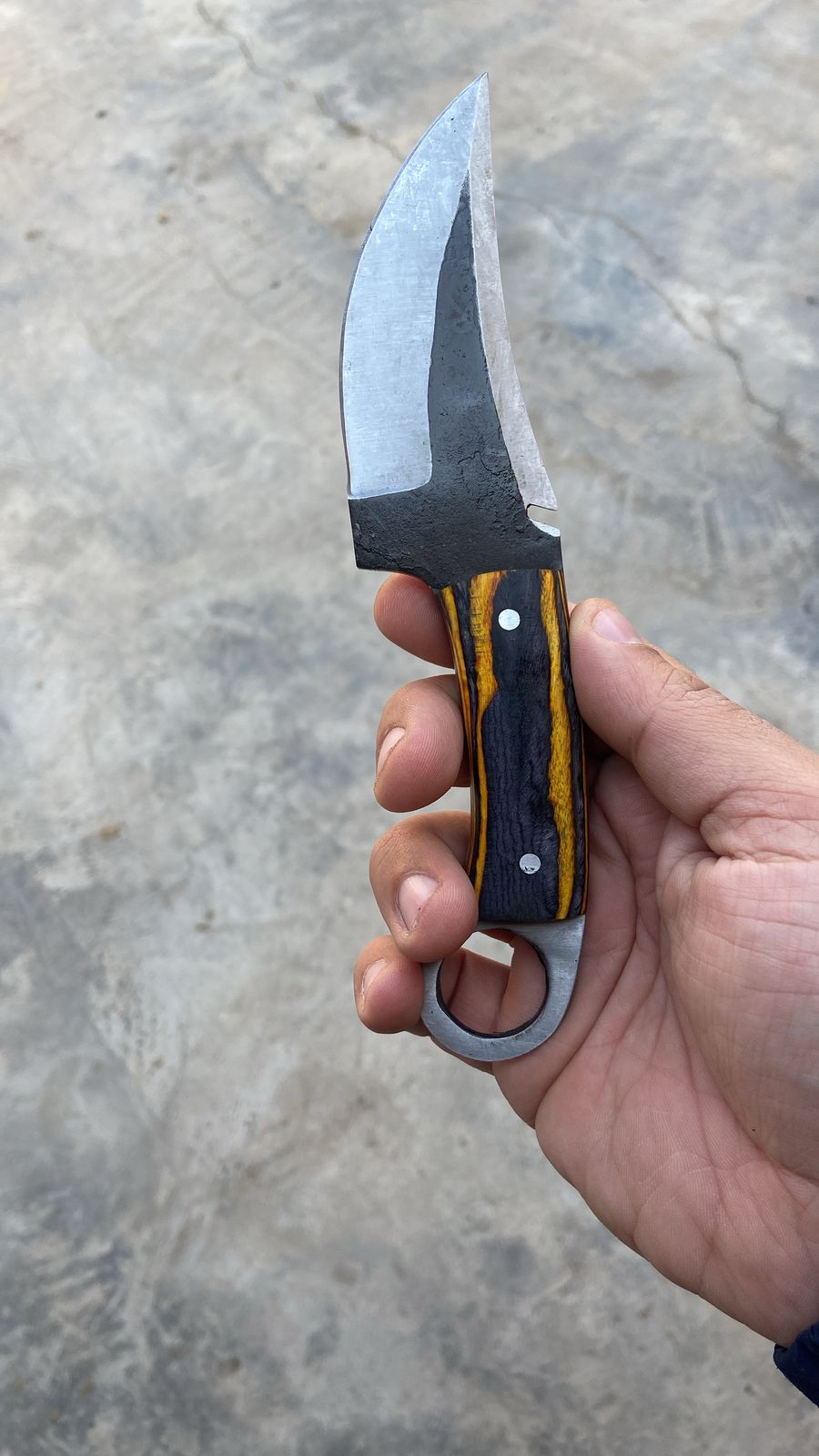 Hand-Forged Hunting Knife with Full Tang and Wood Handle