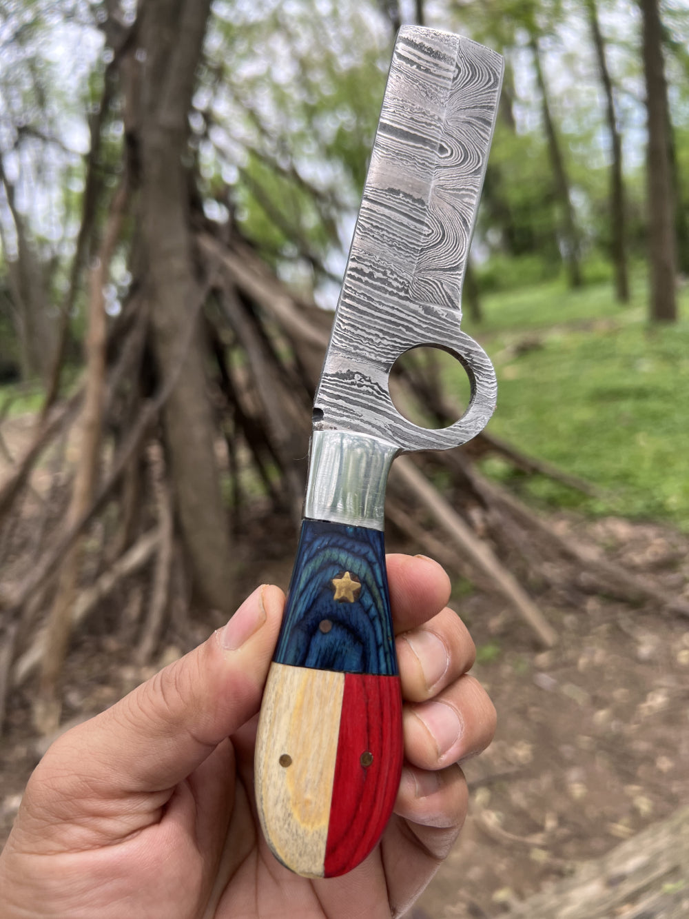 Handmade Damascus Knife – Patriotic Handle & Tooled Sheath