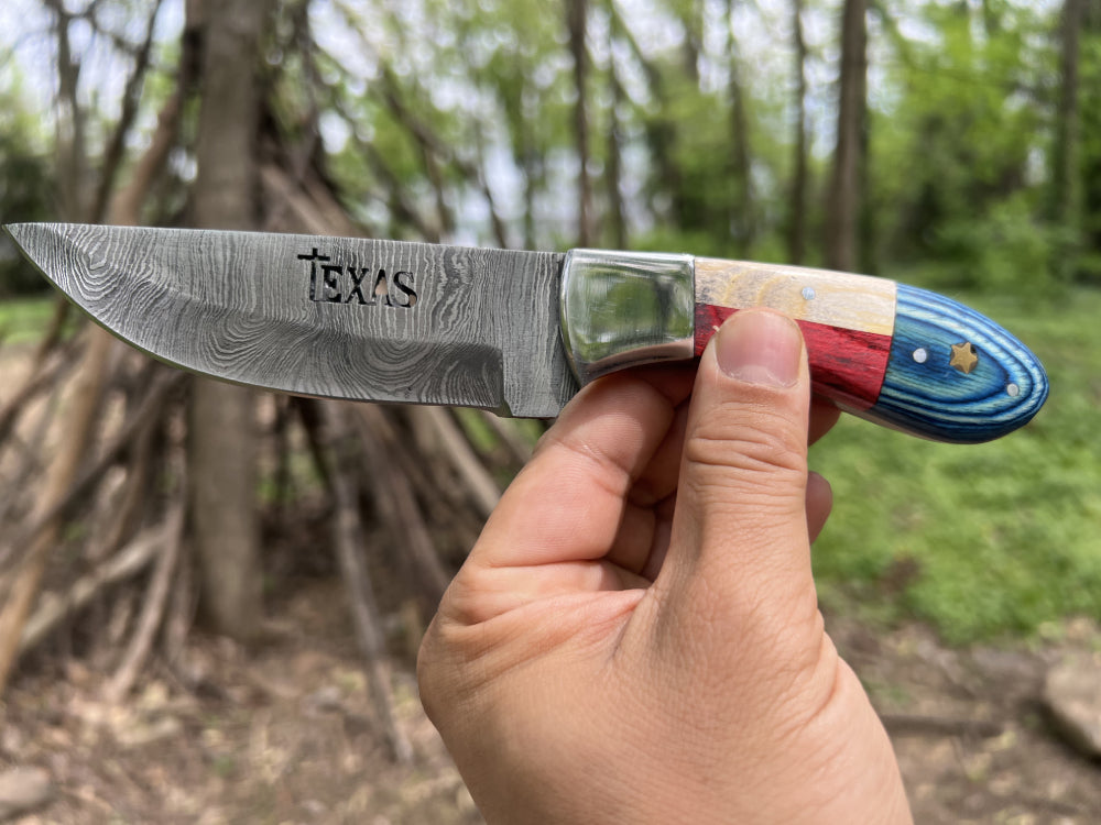 Texas Damascus Knife – Handmade Fixed Blade with Leather Sheath